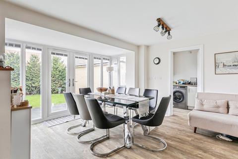 4 bedroom detached house for sale, Doherty Road, Godmanchester, Huntingdon
