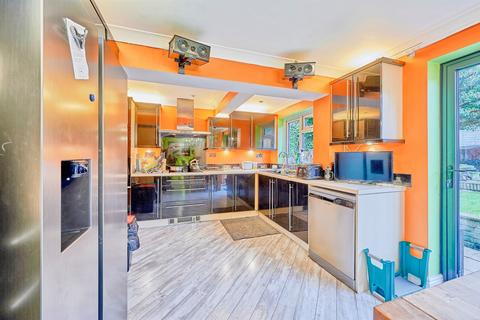 4 bedroom detached house for sale, Auton Croft, Saffron Walden
