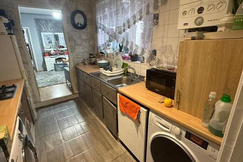 3 bedroom terraced house for sale, St. Pauls Road, Peterborough