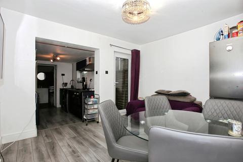 2 bedroom terraced house for sale, High Street, Peterborough