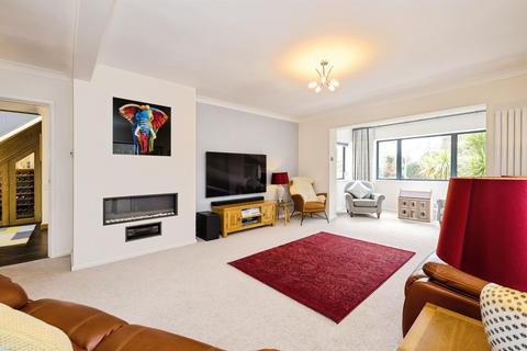 4 bedroom detached house for sale, Peterborough Road, Peterborough PE5