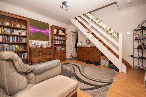 2 bedroom terraced house for sale, Burghley Close, Desborough, Kettering