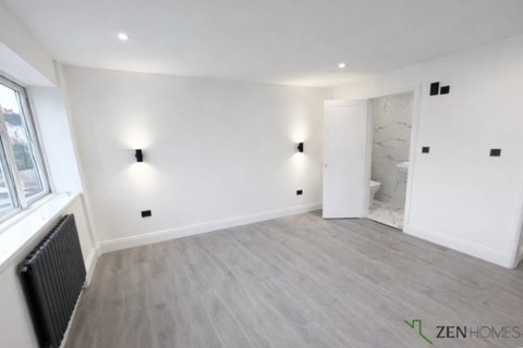 4 bedroom terraced house to rent, London E11