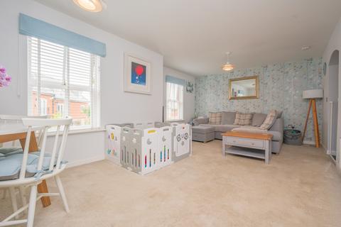 2 bedroom apartment for sale, Ironwood Avenue, Desborough, Kettering