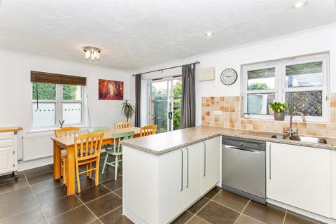 4 bedroom end of terrace house for sale, Ermine Street North, Papworth Everard, Cambridge