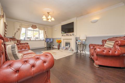undefined, Harborough Road, Desborough, Kettering