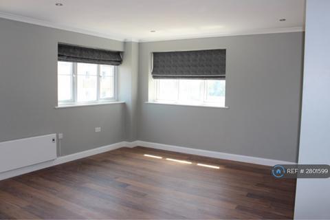 2 bedroom flat to rent, Brisbane Court, Slough, SL1