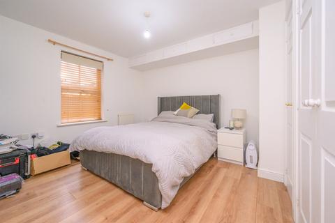 2 bedroom ground floor flat for sale, Teasel Drive, Desborough, Kettering