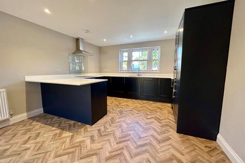 5 bedroom semi-detached house for sale, Thaxted Road, Saffron Walden