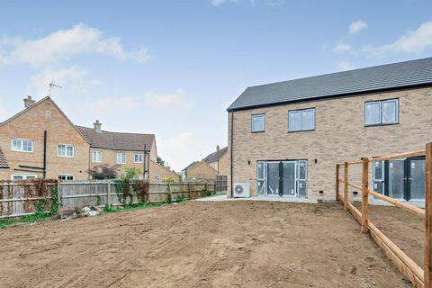 undefined, Cross Street, Farcet, Peterborough