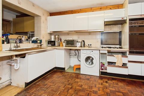 4 bedroom chalet for sale, Granta Road, Sawston, Cambridge