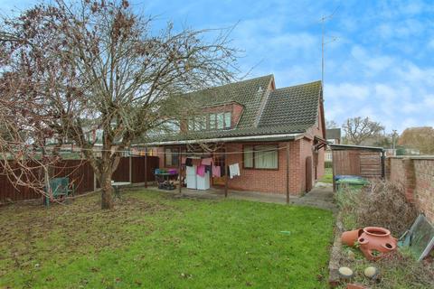 4 bedroom chalet for sale, Granta Road, Sawston, Cambridge