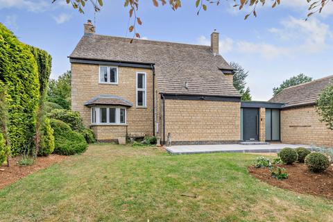 undefined, Weares Close, Morcott, Oakham