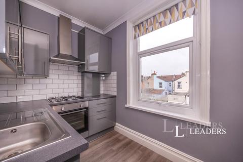 1 bedroom flat to rent, Gladys Avenue, Portsmouth, Hampshire, PO2
