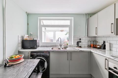 3 bedroom end of terrace house for sale, Veasey Road, Hartford, Huntingdon