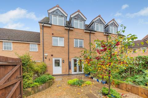 3 bedroom terraced house for sale, Siskin Road, Uppingham, Oakham