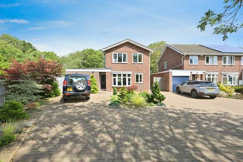 3 bedroom detached house for sale, Weatherthorn, Orton Malborne, Peterborough