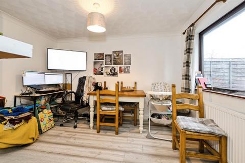 3 bedroom semi-detached house for sale, Lavington Grange, PETERBOROUGH