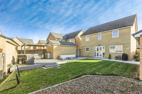 4 bedroom detached house for sale, Reeve Way, Godmanchester, Huntingdon