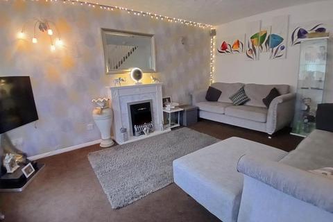 3 bedroom semi-detached house for sale, Laggan Close, Nuneaton