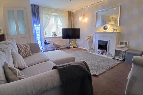 3 bedroom semi-detached house for sale, Laggan Close, Nuneaton