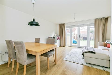 3 bedroom semi-detached house for sale, Gumcester Way, Godmanchester, Huntingdon