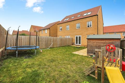 3 bedroom semi-detached house for sale, Chambers Way, Godmanchester, Huntingdon