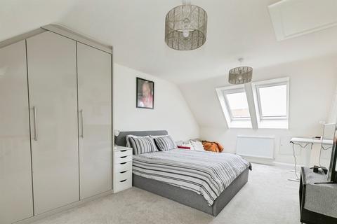 3 bedroom semi-detached house for sale, Chambers Way, Godmanchester, Huntingdon