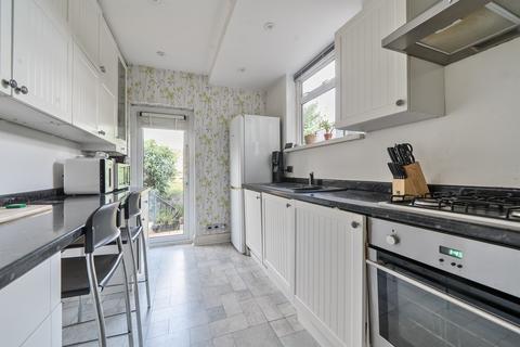 2 bedroom maisonette for sale, Morley Hill, Enfield