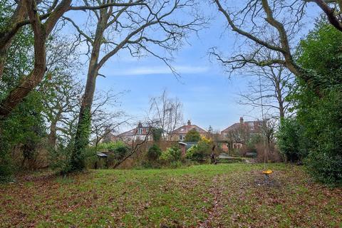 3 bedroom semi-detached house for sale, Ridge Crest, Enfield