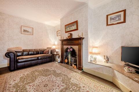 3 bedroom semi-detached house for sale, Ridge Crest, Enfield