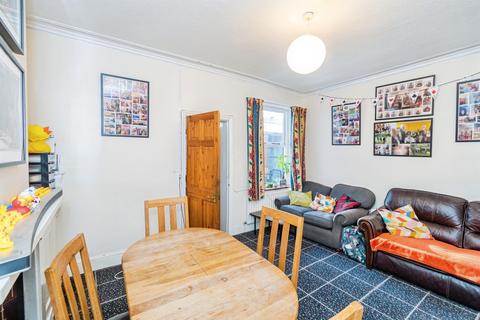 4 bedroom end of terrace house for sale, Avenue Road, Southampton