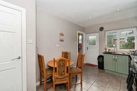 2 bedroom terraced house for sale, Slingsby Crescent, Harrogate