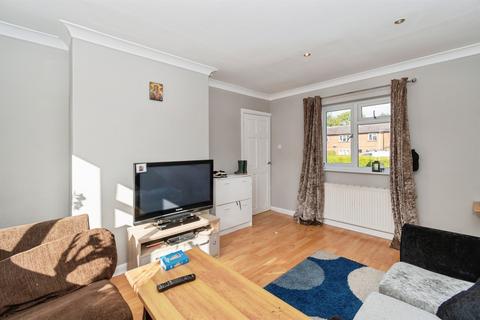2 bedroom terraced house for sale, Slingsby Crescent, Harrogate