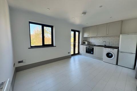 undefined, The Avenue, Worcester Park