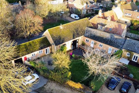 5 bedroom barn conversion for sale, Cherry Orton Road, Peterborough