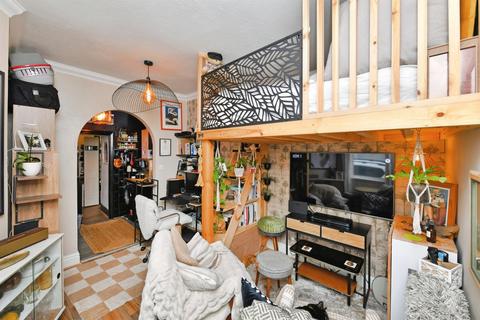 1 bedroom ground floor flat for sale, Grenville Road, Plymouth
