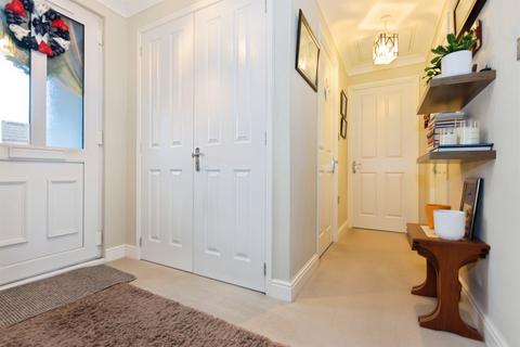 undefined, Ash Crescent, Wythall, Birmingham