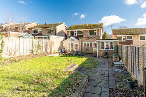 4 bedroom detached house for sale, St. Ives Close, Welwyn