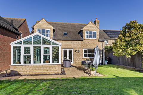 undefined, Amberley Slope, Peterborough