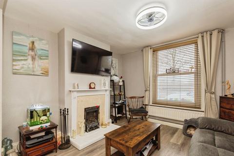 3 bedroom terraced house for sale, Park Street, Aylesbury