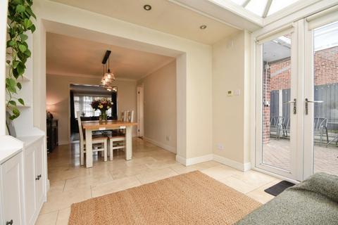 3 bedroom semi-detached house for sale, Braziers Close, Galleywood, Chelmsford