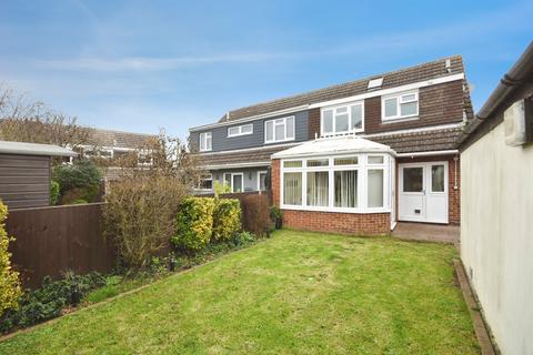 3 bedroom semi-detached house for sale, Braziers Close, Galleywood, Chelmsford