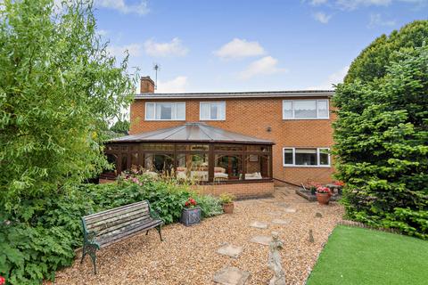 4 bedroom detached house for sale, Kirkton Gate, Peterborough