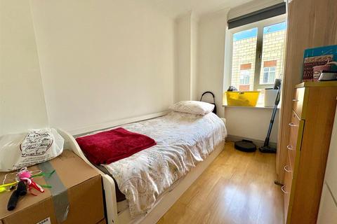 undefined, King Street, Hammersmith, W6