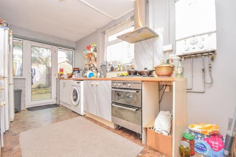 undefined, Bath Road, Kettering
