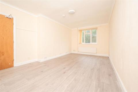 undefined, Kelvin Grove, Corby