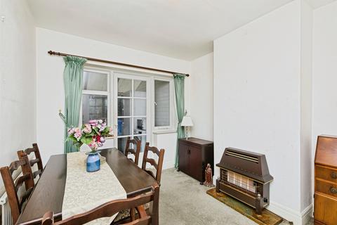 2 bedroom semi-detached house for sale, Radcliffe Drive, Derby