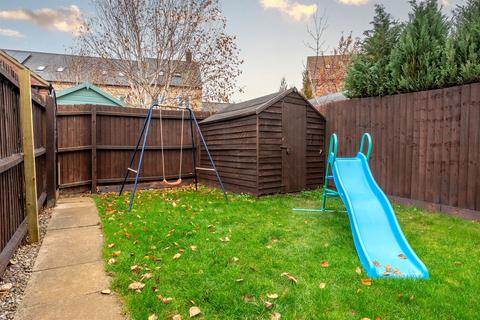 3 bedroom terraced house for sale, Lowick Close, Burton Latimer, Kettering