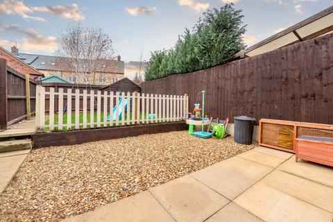 3 bedroom terraced house for sale, Lowick Close, Burton Latimer, Kettering